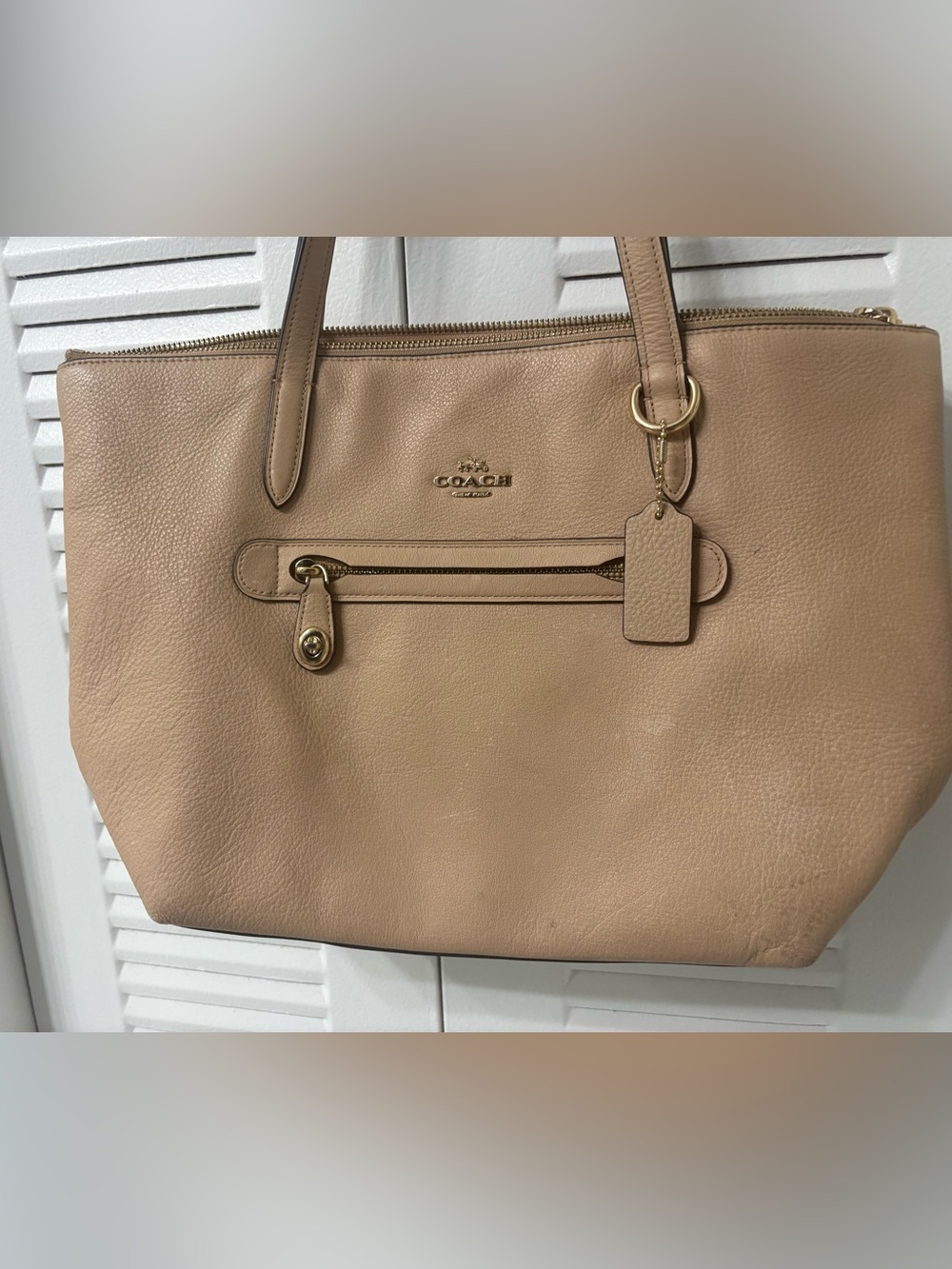 Coach Pebbled Leather Shoulder Bag in Tan - Never Used